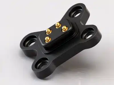 Flacher Federkontakt-Stecker zur Integration in Gehäuse