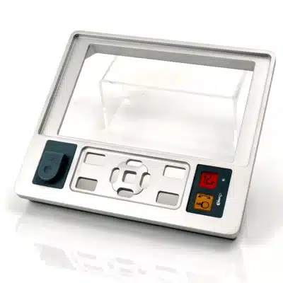 Frontplatte aus Aluminium mit Bedienelementen