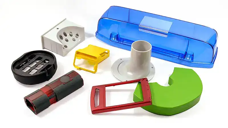 Plastic parts, molded parts made of plastic from N&H