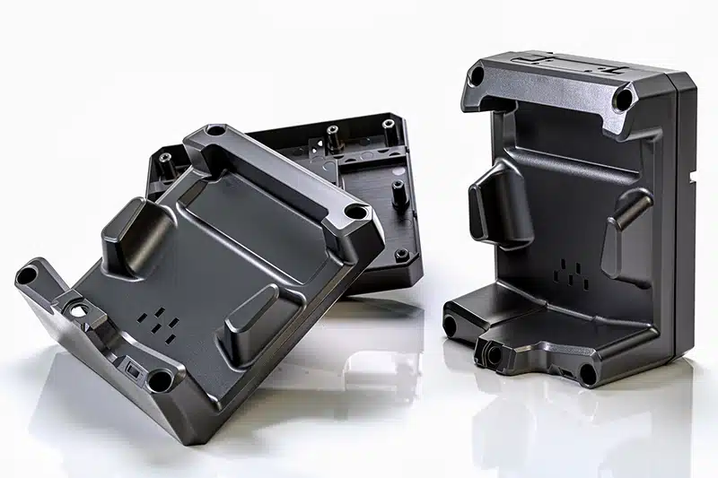 Robuste Kunststoffgehäuse für Industrie und Automotive Anwendungen